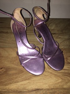 lilac metallic heels