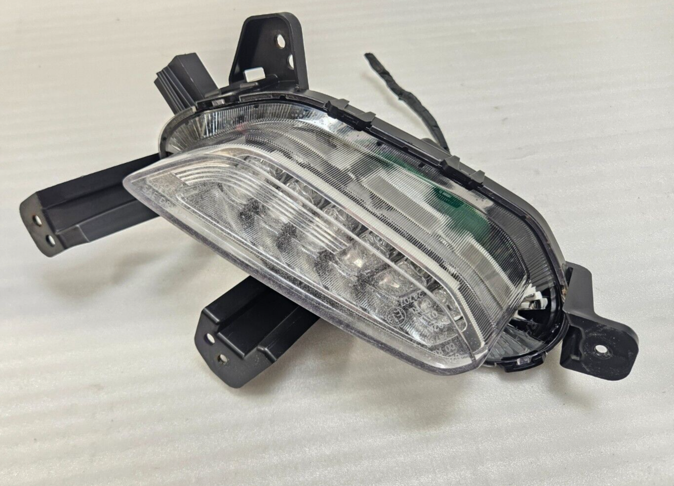 2018-2019 Hyundai Elantra GT Right Passenger LED Fog Light OEM 92208-G3  