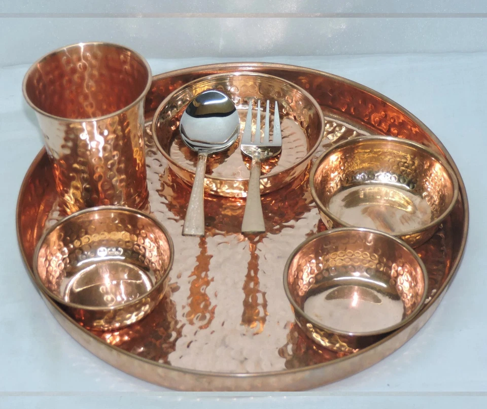 Juego de Cena Cobre Puro, Elegante Vajilla Artesanal para Entretener la Navidad Foto 2 de 4