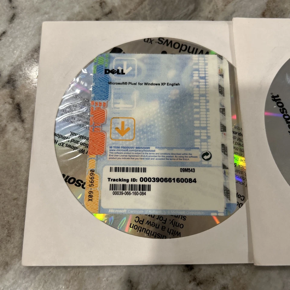 Microsoft PLUS! Digital Media Edition for Windows XP And XP English - Image 3 of 4