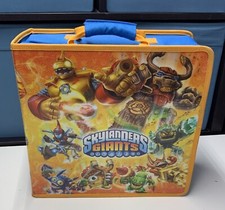 Skylanders Giants Storage Carry Case with 29 Figures, Cards, 3 Dog Tags And USB