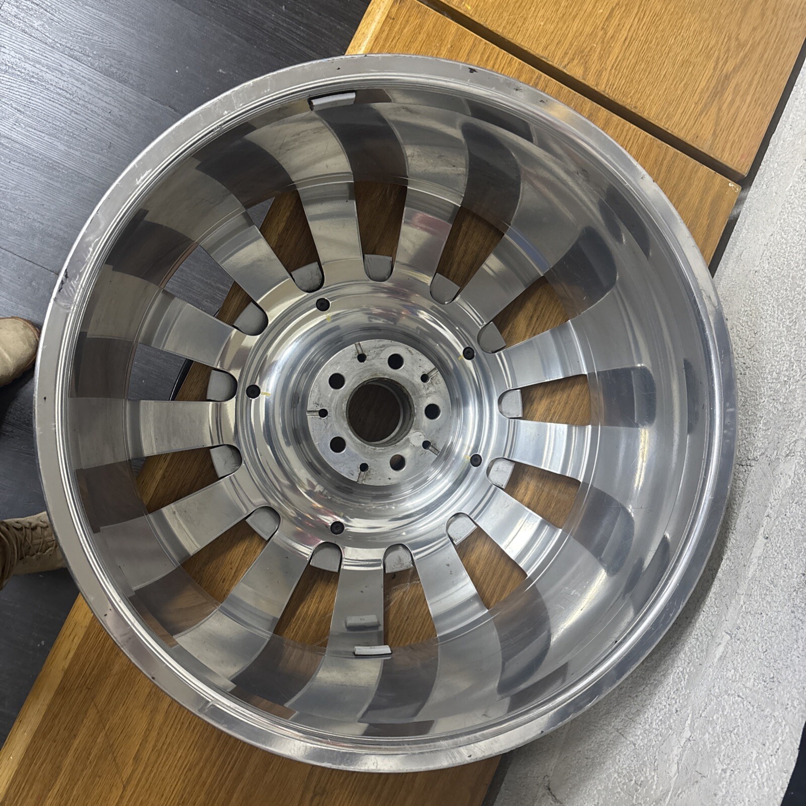 Rolls Royce Phantom 8 Wheel 9.5 X 22 #2314