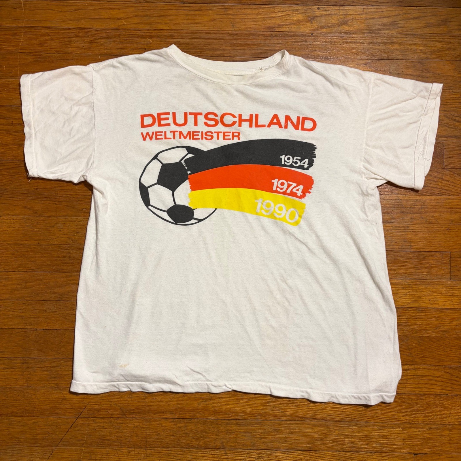 Vintage Deutschland Weltmeister 1990 Germany World Cup Soccer T-Shirt White M