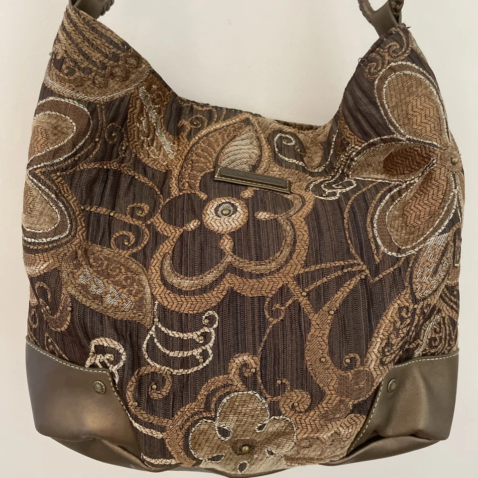 Bolso de Hombro Caribbean Joe Bolso Marrón Floral Tapiz Imitación Cuero Borde Boho Usado en Excelente Condición Foto 2 de 4