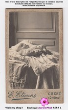 POST-MORTEM, BÉBÉ, ENFANT SUR SON LIT DE MORT, DEAD, CDV ÉTIENNE à CREST   -R1