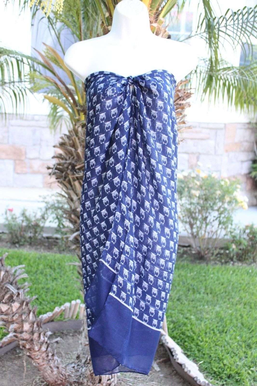 World Of Shawls Cotton Plain Shawl-sarong ACTBEIGE – Colores De Otoño World Of Shawls Sarong Papillon Accessoire Plage Ivoire 3