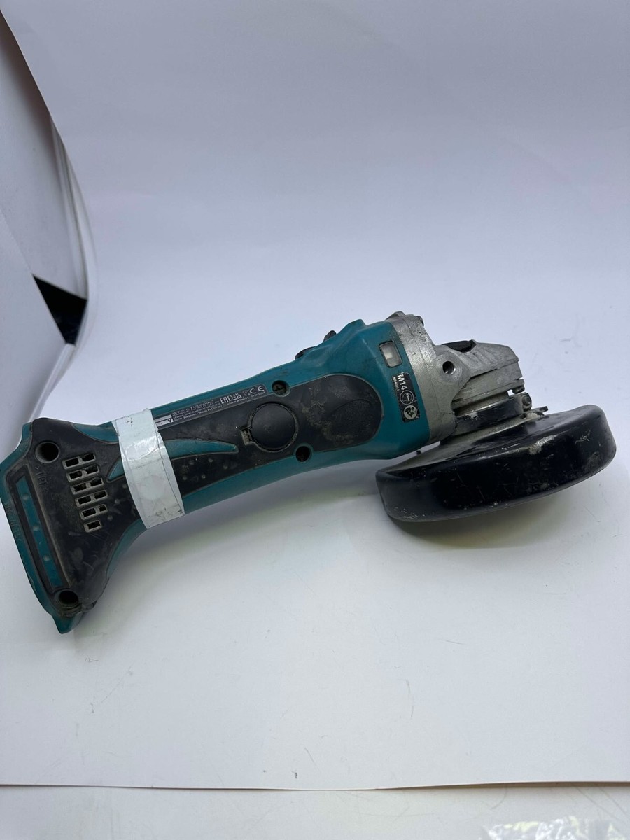 Makita M14 805459A4 Angle Grinder- USED