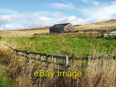 Foto 6x4 Bauernhof Gebäude und Gehege Culloch um 2005