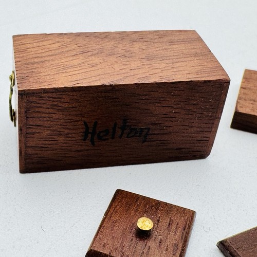 Dollhouse Miniature Artisan Signed Helton Tea Caddy VINTAGE - Picture 11 of 12