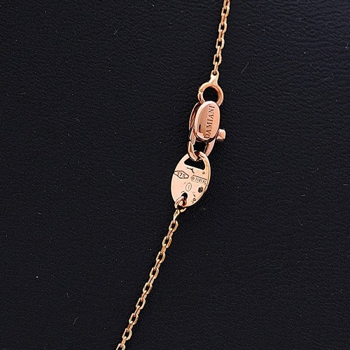 Damiani Collar Letra "L" de Oro Rosa y Diamantes 0.025CT Con Certificado - Imagen 6 de 8