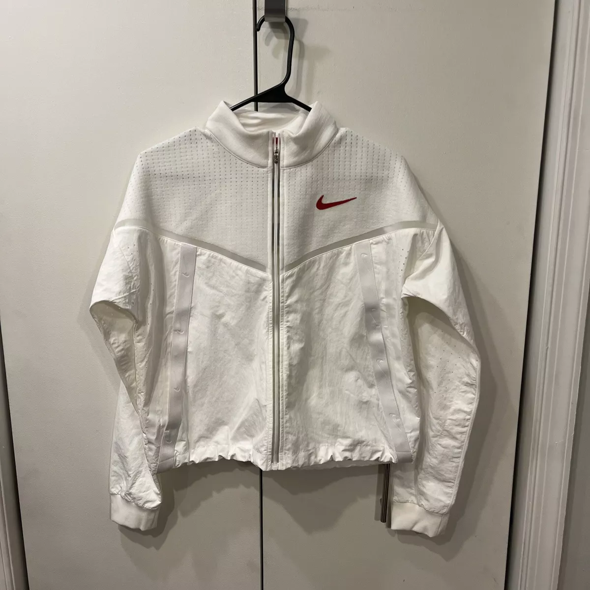 White womens nike windbreaker sale