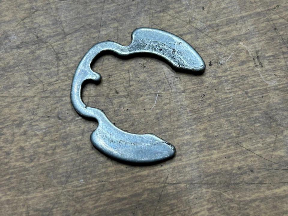 84-96 Ford F250 - DANA 50 - TTB EJE DELANTERO INTERMEDIO MONTAJE EJE 4X4 Foto 3 de 4