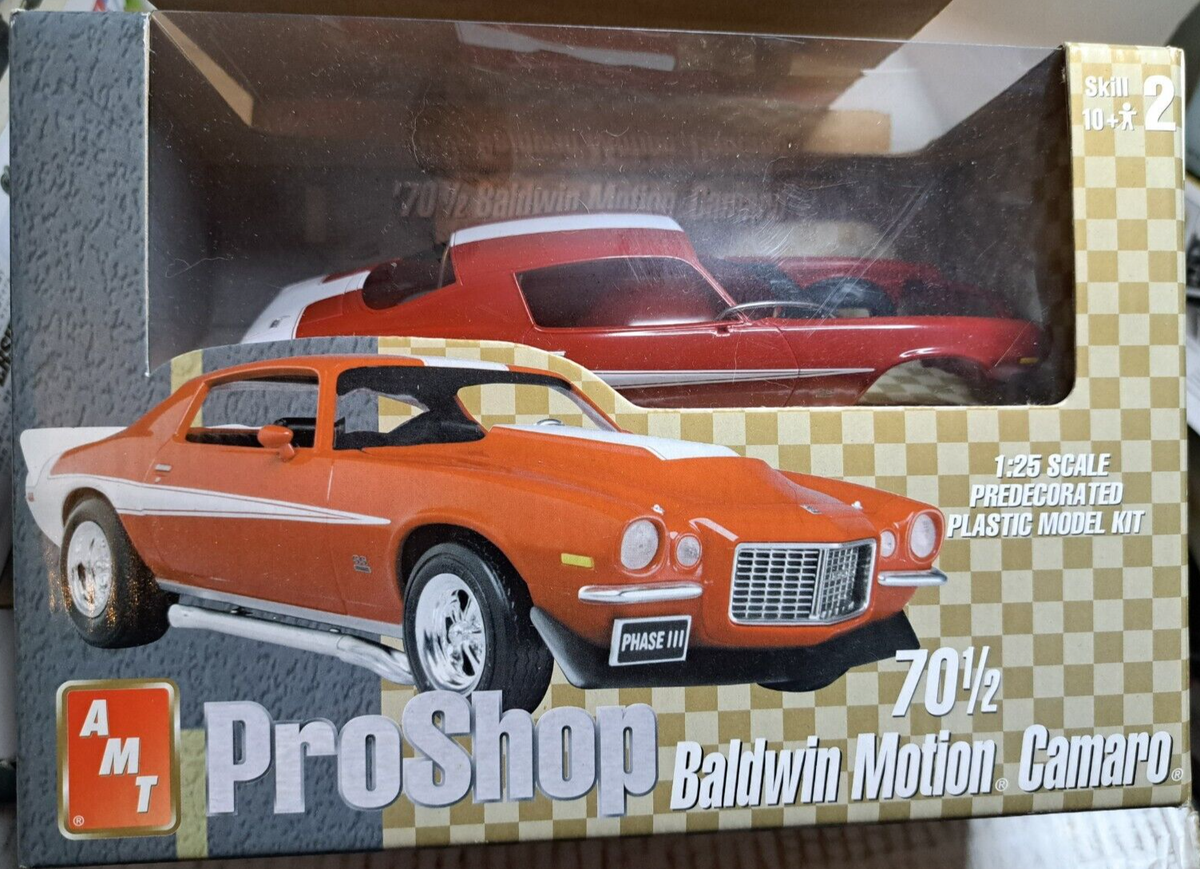 AMT ProShop 1/25 70 1/2 Baldwin Motion Camaro Painted Model (Good for Slot  Cars)