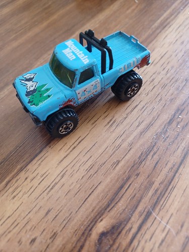 1981 Matchbox 1:67 Mountain Man 4 x 4 Mini Pickup Truck EUC - Picture 2 of 3