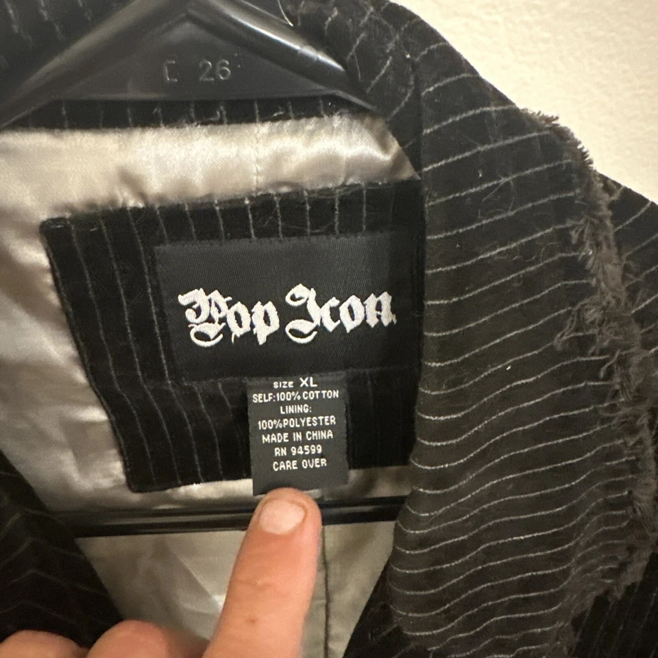 hebilla pop icono ropa chaqueta xl Foto 2 de 4