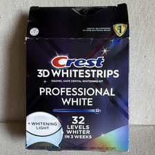 Crest 3D Whitestrips Professional White Kit w/ Whitening Light 32 level