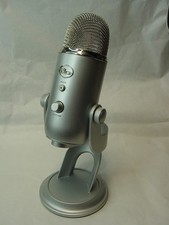 BLUE USB MICROPHONE WITH STAND - COMES AS SHOWN
