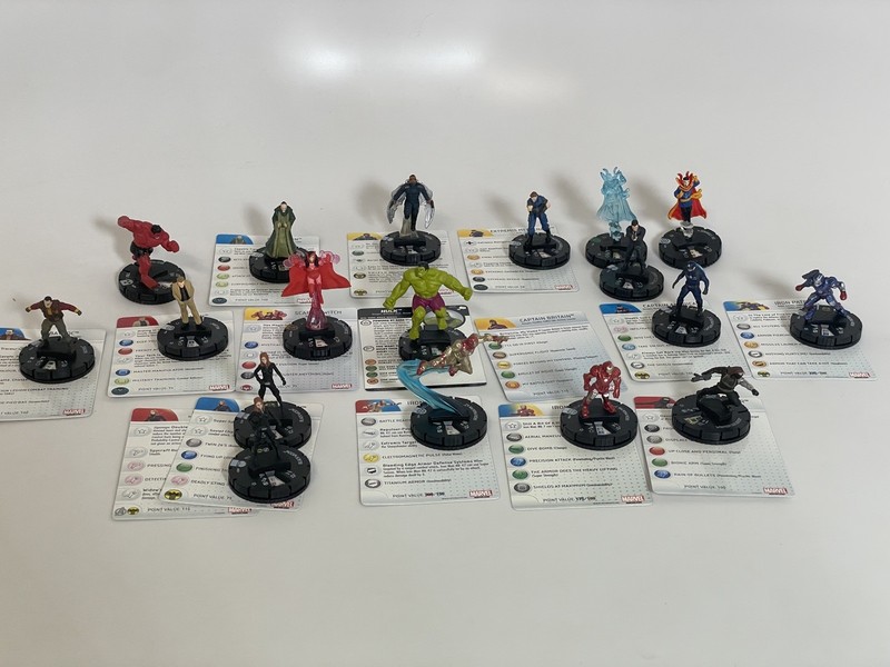 Marvel HeroClix Avengers Lot - most have cards