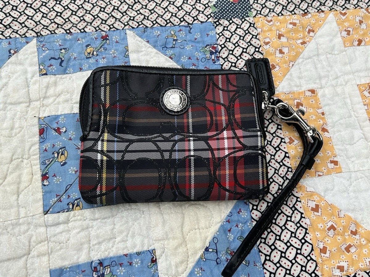 COACH LARGE F15228 Poppy Soho Signature C Canvas Black Tartan