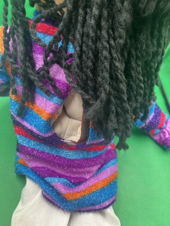 SUNNY & CO GIRL Ventriloquist PUPPET 28" 2003 African American Girl Full Body - Image 4 of 4