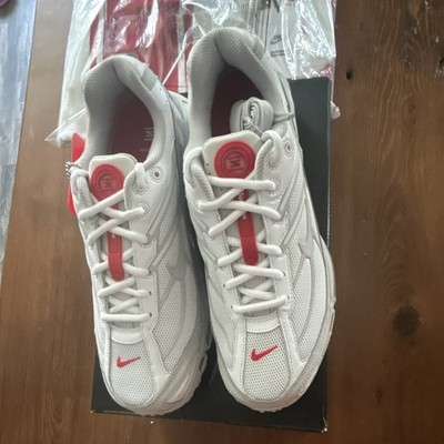 Nike x Supreme Shox Ride 2 Men s Low Top Sneakers White/Gray/Red DN1615-100 