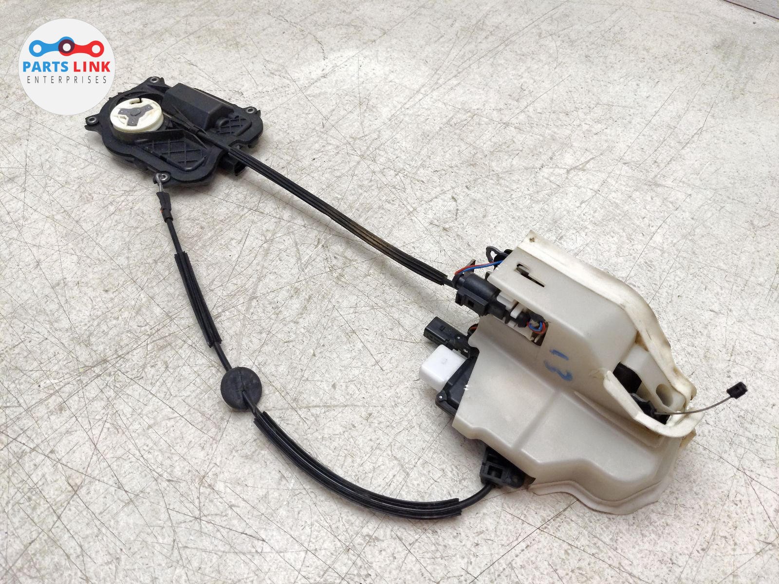 2006-12 BENTLEY CONTINENTAL FLYING SPUR RIGHT FRONT DOOR LOCK LATCH ACTUATOR 3W2