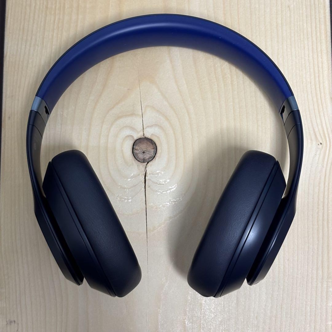 BEATS Beats Studio Pro Wireless Headphones Navy w/ Box