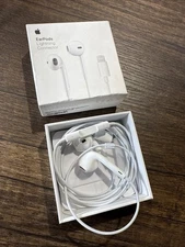 Apple EarPods with Lightning Connector In Ear Canal Headset - White