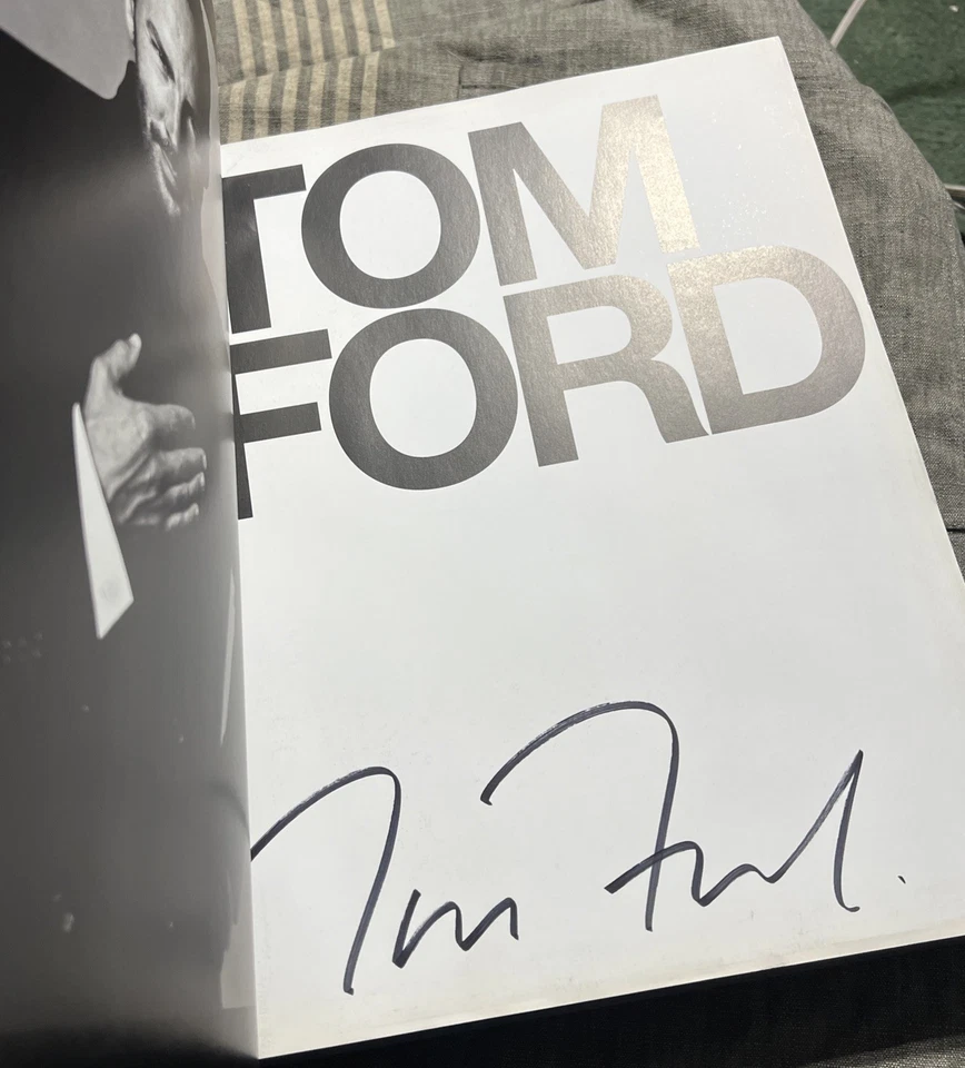 Tom Ford – Signed & Inscribed – Rizzoli 2004 Fashion Icon – Hardcover  - Image 3 of 4