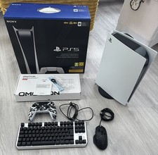 PS5 Digital Edition + Hall Effekt Controller, Razer Maus