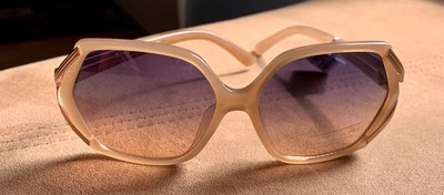 Tahari Rosegold Sunglasses | eBay display picture 2