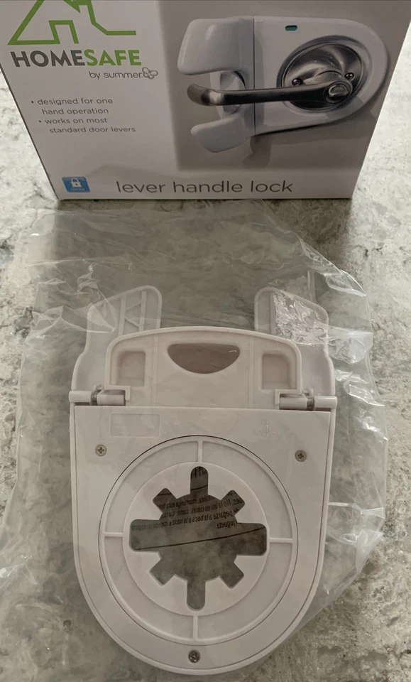 Bloqueo de manija de palanca Homesafe a prueba de niños por Summer Infant nuevo #30140 Foto 4 de 4