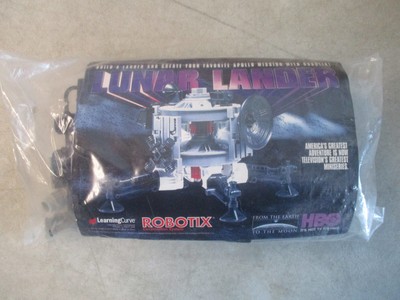 SEALED MIP 1998 LEARNING CURVE ROBOTIX LUNAR LANDER FROM EARTH TO THE MOON SET