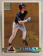2000 Paramount - Holographic Silver - Steve Finley - #11 - Arizona - NrMt-Mt