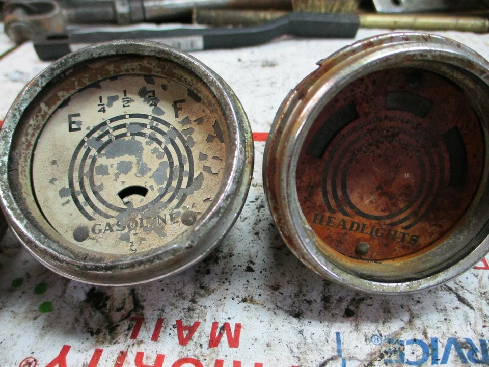 1934 年 1935 年凯迪拉克仪表批量内核油压车头灯和燃料 4 件套装 — 第 3/4 张图片