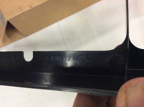 NOS 85 86 87 88 Pontiac Grand Am RH Headlight Bezel GM 10027030 1985 1986 1987 - Picture 6 of 7