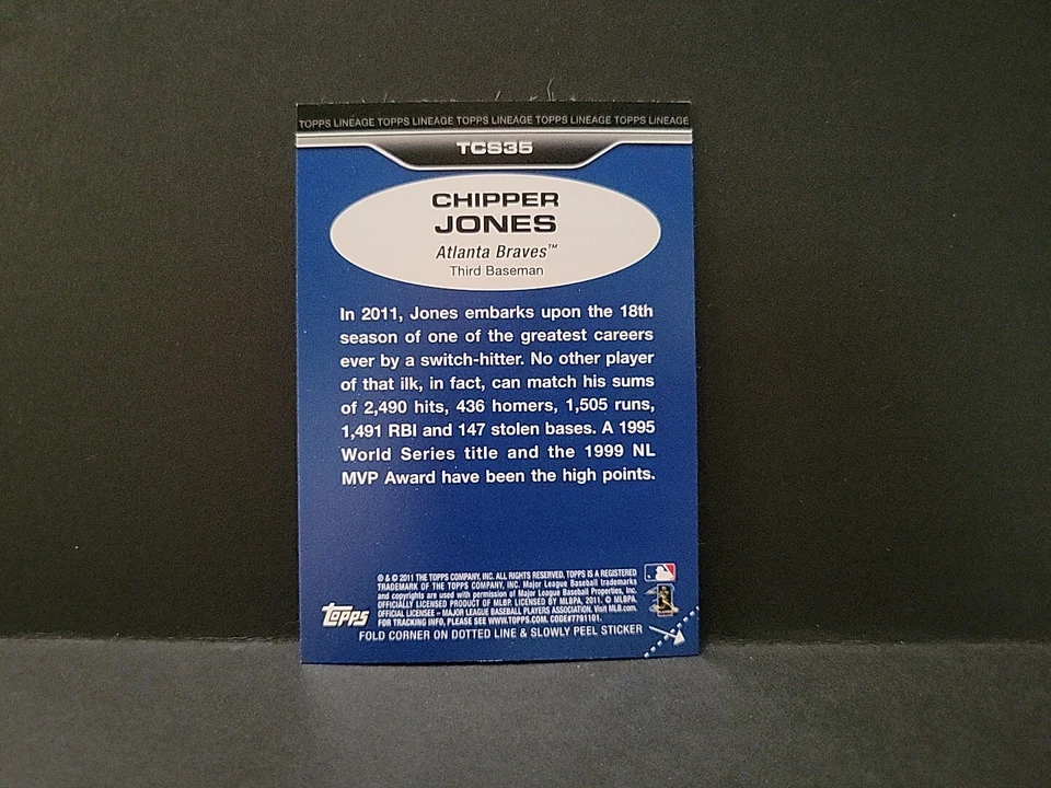 2011 Topps Lineage Cloth Stickers #TCS35 Chipper Jones Rare Insert HOF - Image 2 of 2