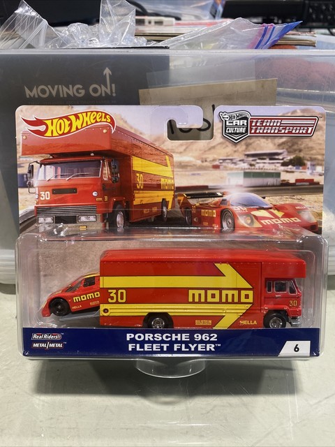 Porsche 962 Fleet Flyer Diecast 