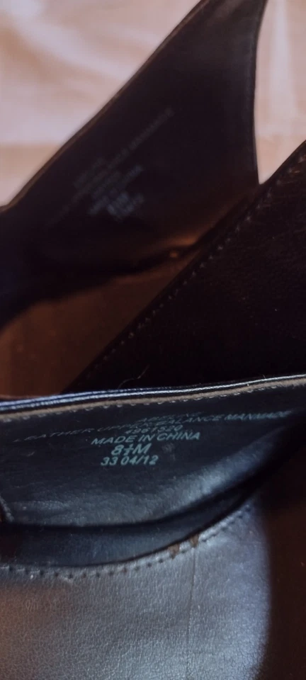 ZAPATOS DE COLECCIÓN Y2K LIZ CLAIBORNE PIEL DE ANGUILA NEGRA HONDA TRASERA, Tacones de 3", Flex, 8,5 M/B Foto 4 de 4