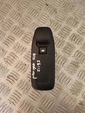 Lève vitre Peugeot 208