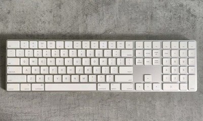 Apple Magic Bluetooth Keyboard A1843 UK QWERTY 
