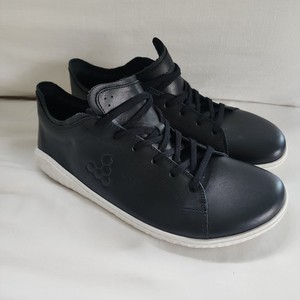 Vivobarefoot Geo Court III Puncture Mens Trainer Leather Black White EU 43 EUC s-l400.jpg main image 3