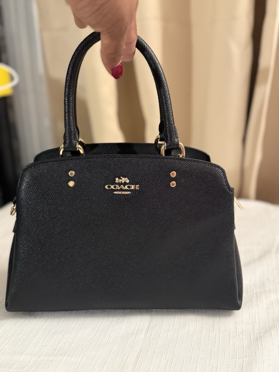 未使用級 COACH ケイリー アクセサリーポーチ スウィンガー 黒 Coach 91146 Mini Lillie Carryall Black Crossgrain Leather Satchel