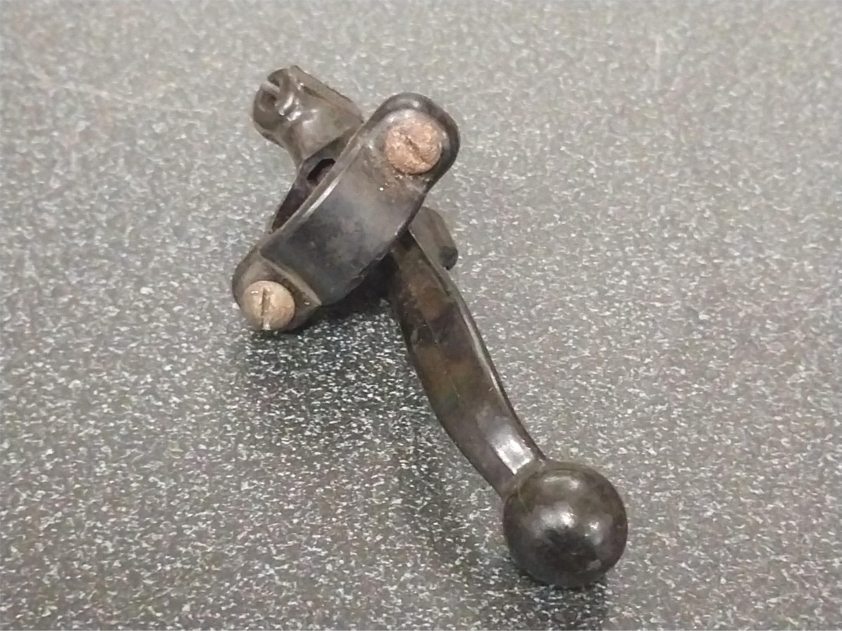 MAO　0517 Front Passenger Side Lower Control Arm w/Ball Joint