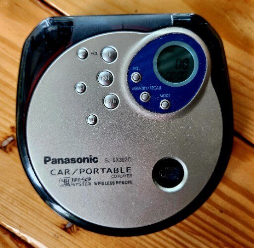 Panasonic Car Portable Blue Silver CD Player Model SL-SX392C