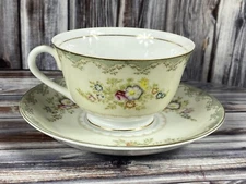Vintage Sone China Made in Occupied Japan - Porcelain Teacup and Saucer