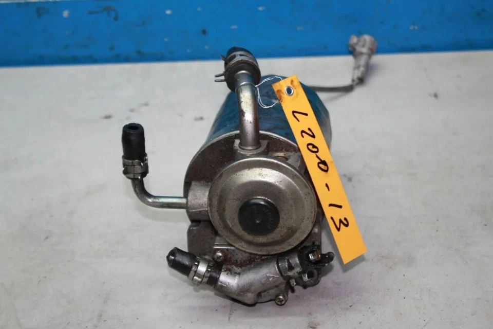 Carcasa filtro combustible 1770A053 Denso 186100-6080 Mitsubishi L200 KB4T año 13 Foto 3 de 4