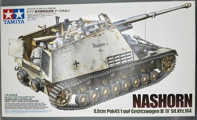 Tamiya TM35335 1/35 Nashorn 8.8cm Pak43/1 auf Geschützwagen III/IV (Sd.Kfz.164)