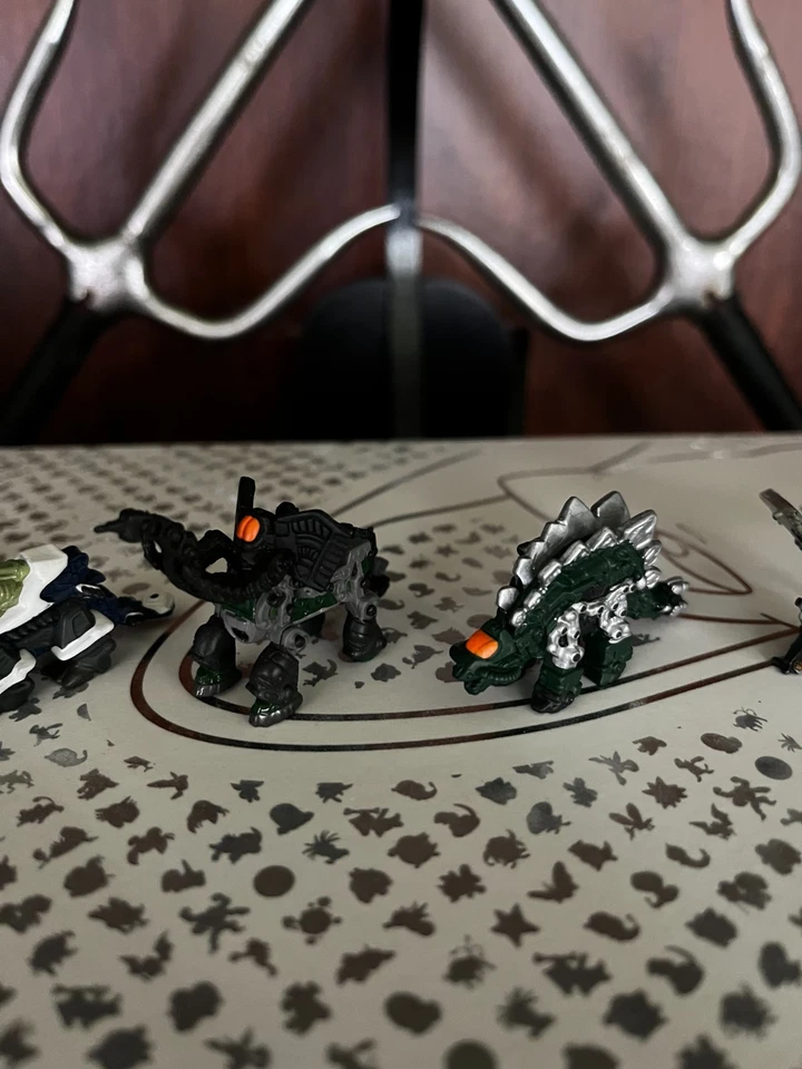 Zoids Battle Champions 1" Mini Figuras Hasbro 2001 Lote de 6 Variedad Juguete De Colección Foto 3 de 4