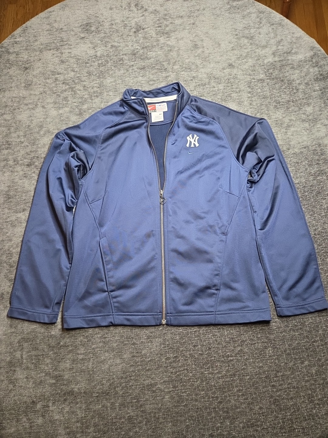 Women's Nike Team MLB Genuine Merchandise NYC Yankees Zip-up Jacket In Size M